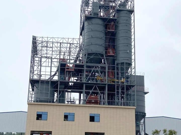 Comparing Stationary vs Mobile Concrete Batching Plants