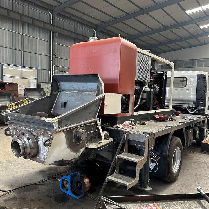 The Ultimate Guide to Selecting Concrete Machinery for Construction Projects
